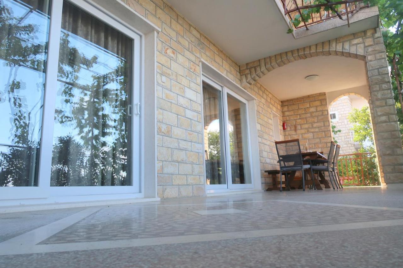 Cvita Apartments Trogir Exterior photo