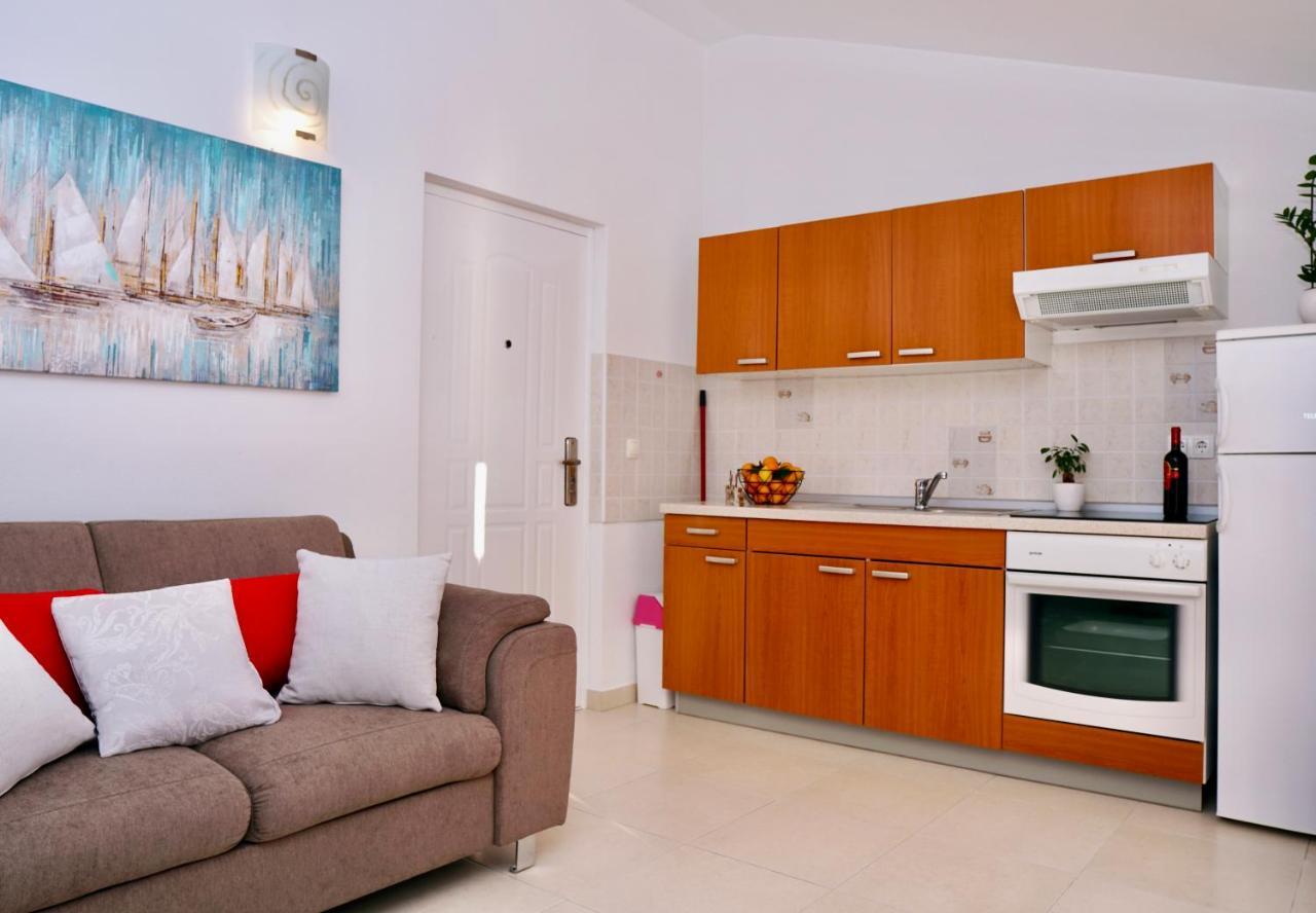 Cvita Apartments Trogir Exterior photo